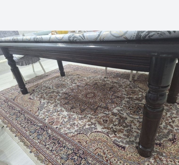 Қонақ стол сатылады