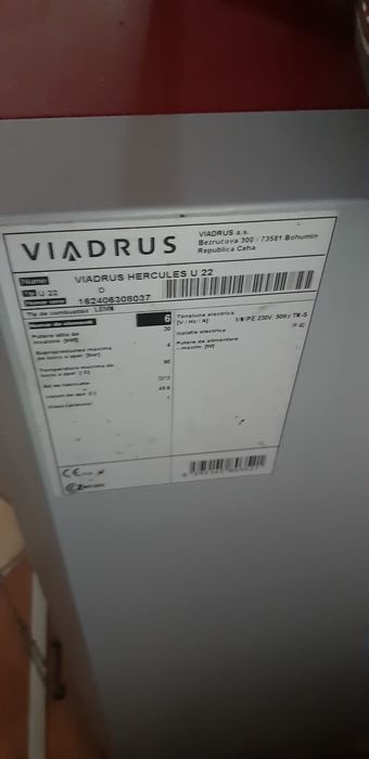 Vând centrala termica VIADRUS HERCULES U22 30KW
