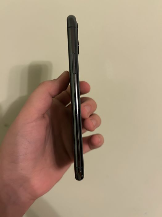 iPhone 11 Pro 256GB Green добро състояние