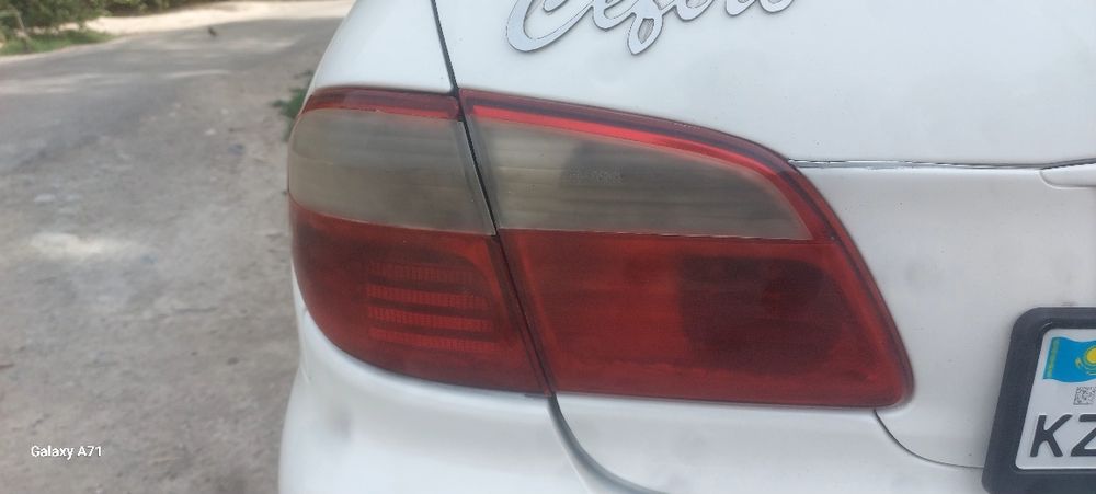 Продам фары Nissan Cefiro A33