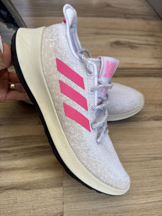 Оригинални маратонки Adidas SENSEBOUNCE+! 42 н