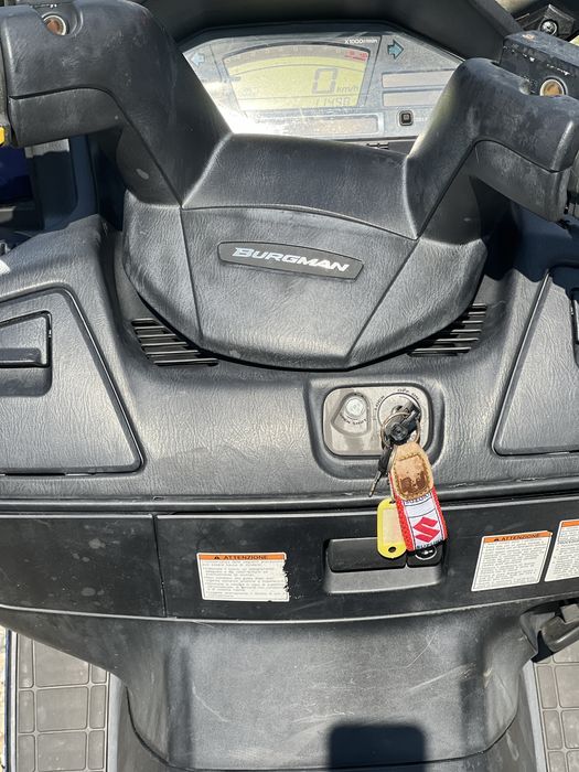 Suzuki burgman 650 cu 11500 km