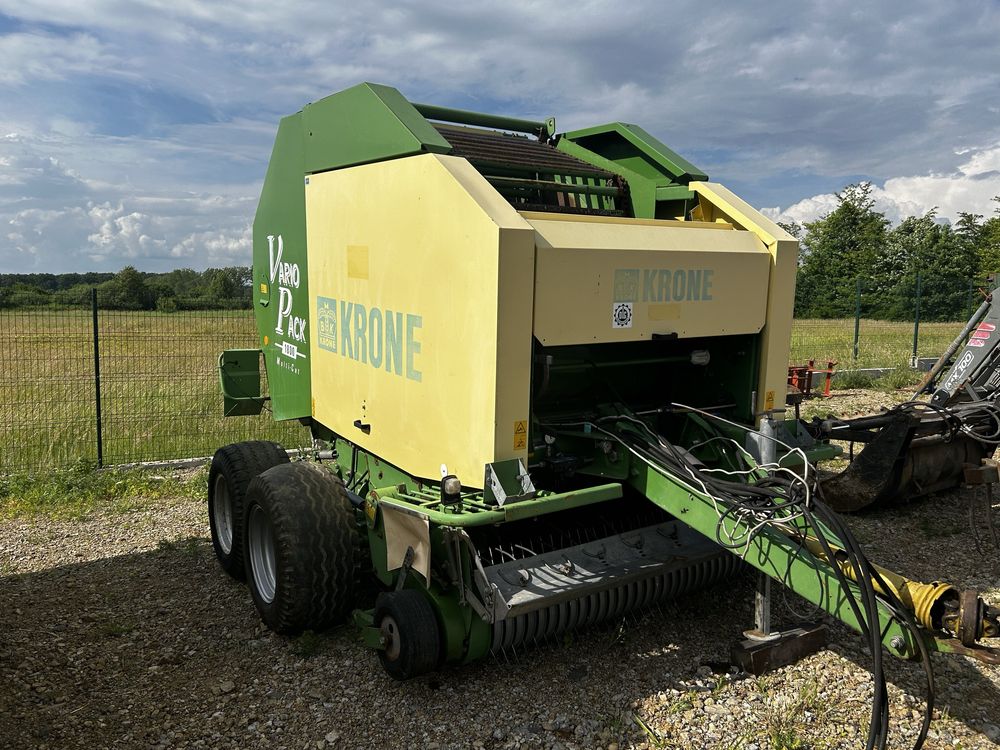 Krone Vario Pack 1800 MULTI-CUT  Legare plasa+tocător