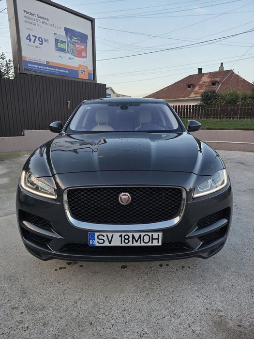 Jaguar F-Pace