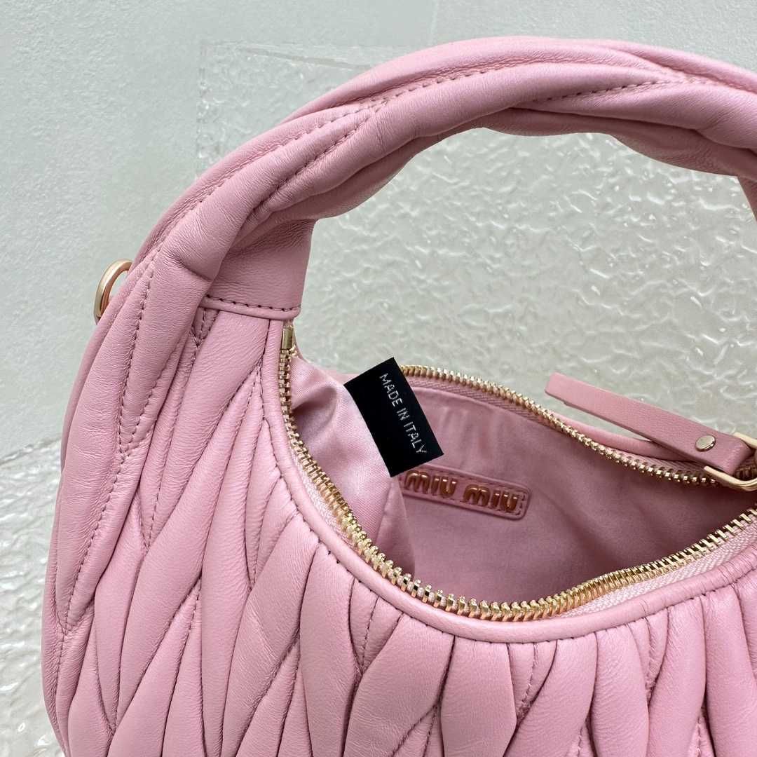 Geanta Miu Miu, Wander roz, 20 cm, tip Premium