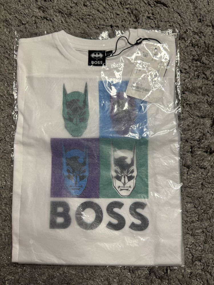 Детска тениска BOSS BATMAN CAPSULE 102 размер