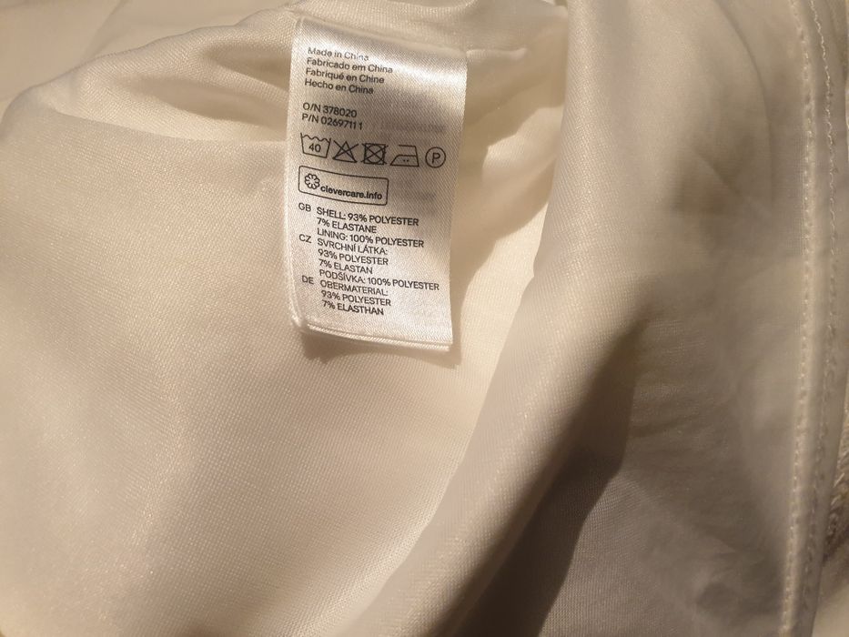 Rochie H&M mărimea 36 albă de vară