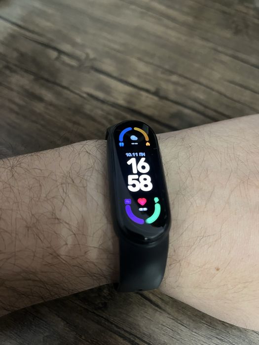 Браслет Mi band 6