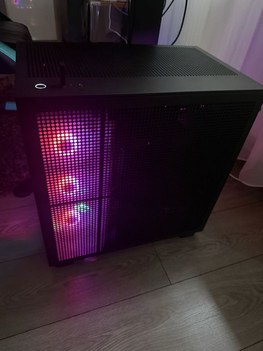 Pc ultra high end full NZXT, ryzen 9, rtx 4070 aorus aproape nou
