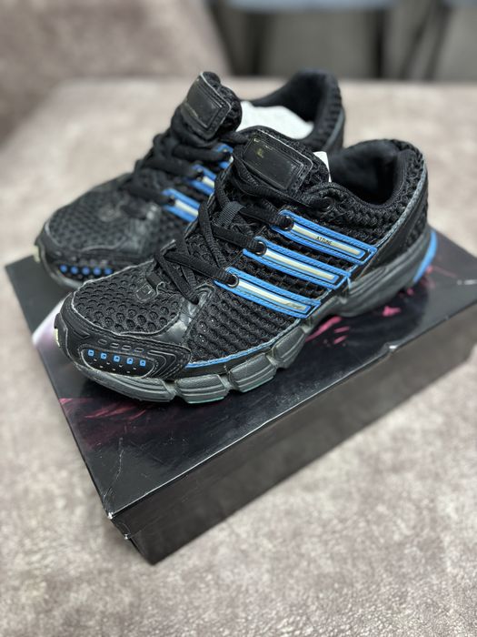 Бесплатно кроссовки отдам