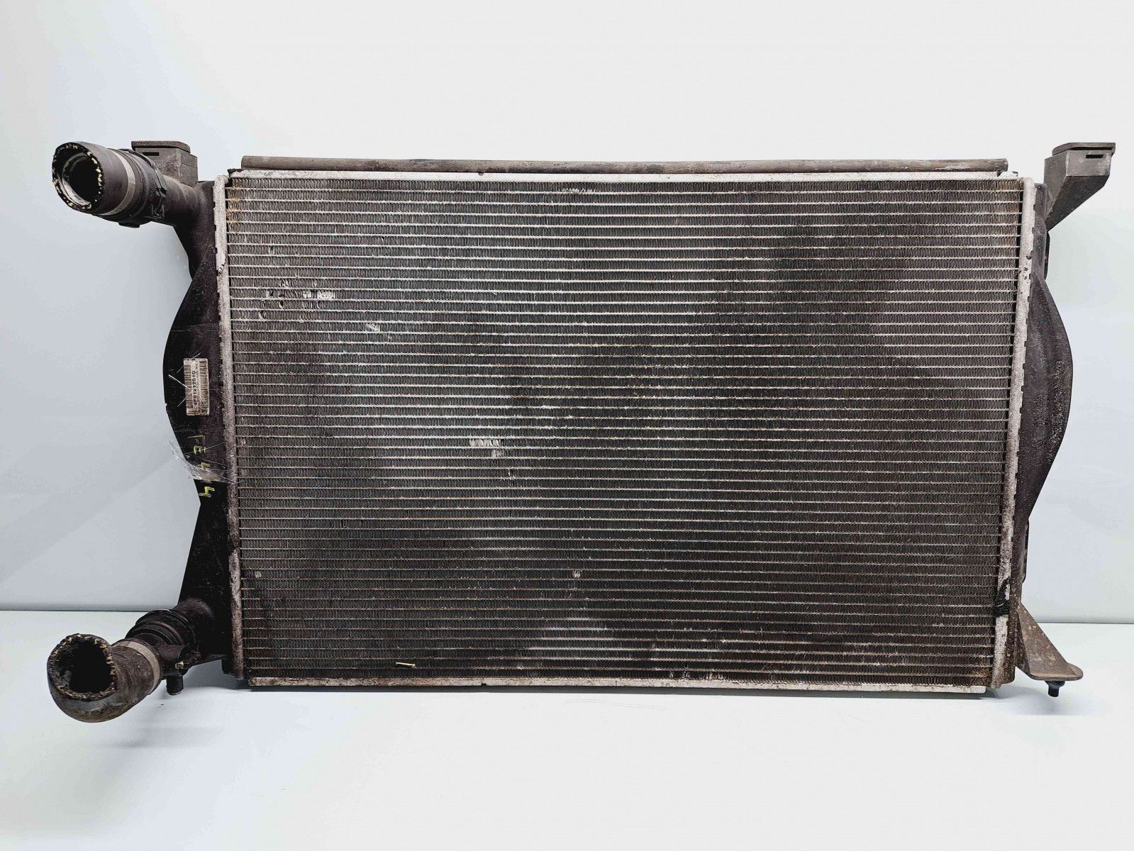 Radiator apa Audi A6 (4F2, C6) [Fabr 2004-2010] 4F01212510 1.9 TDI BRE