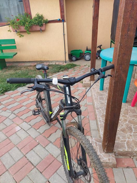 Vând Rockrider st530