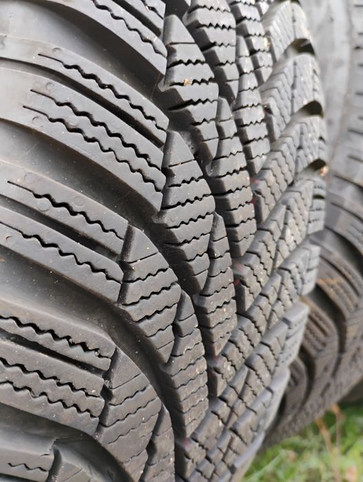Гуми Firestone 195 65 25 Dot 23 и джанти за Форд фокус 4x108