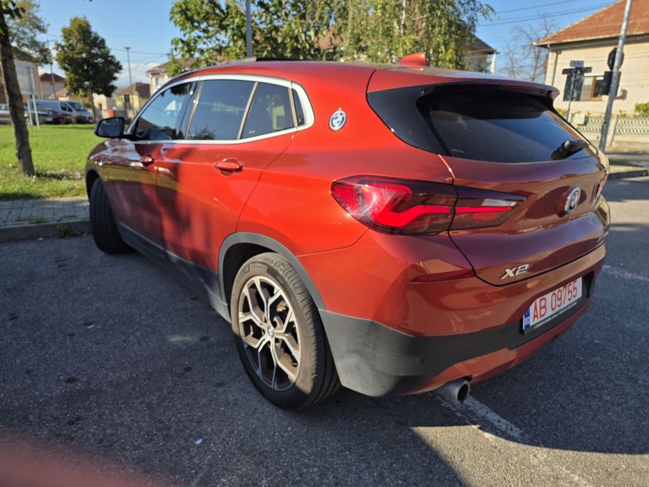 BMW X2 HYBRID 220CP ch Business Design