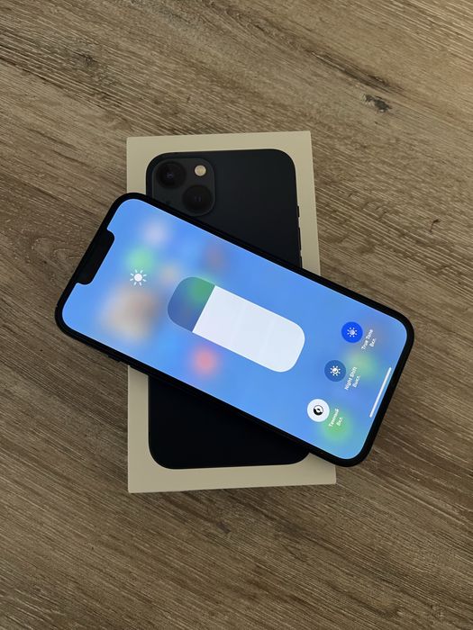 Айфон 13. Iphone 13