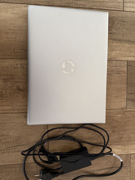 Лаптоп HP 640 G4