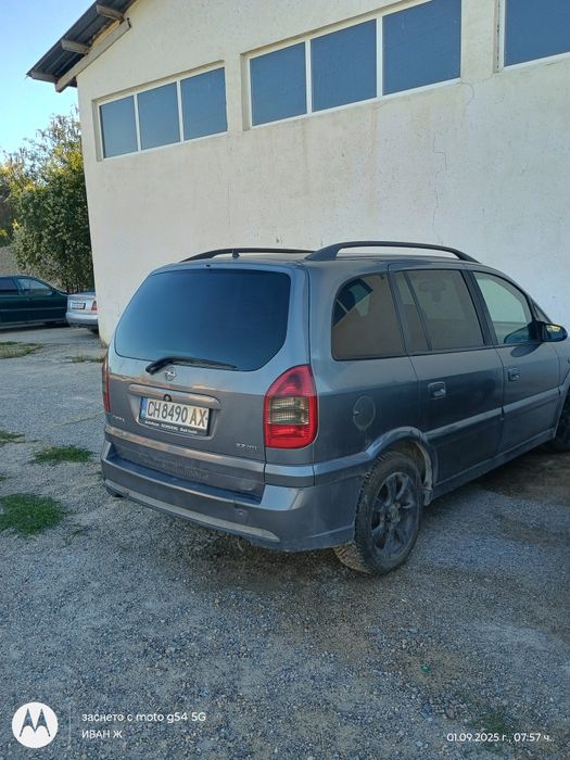 Opel zafira за части