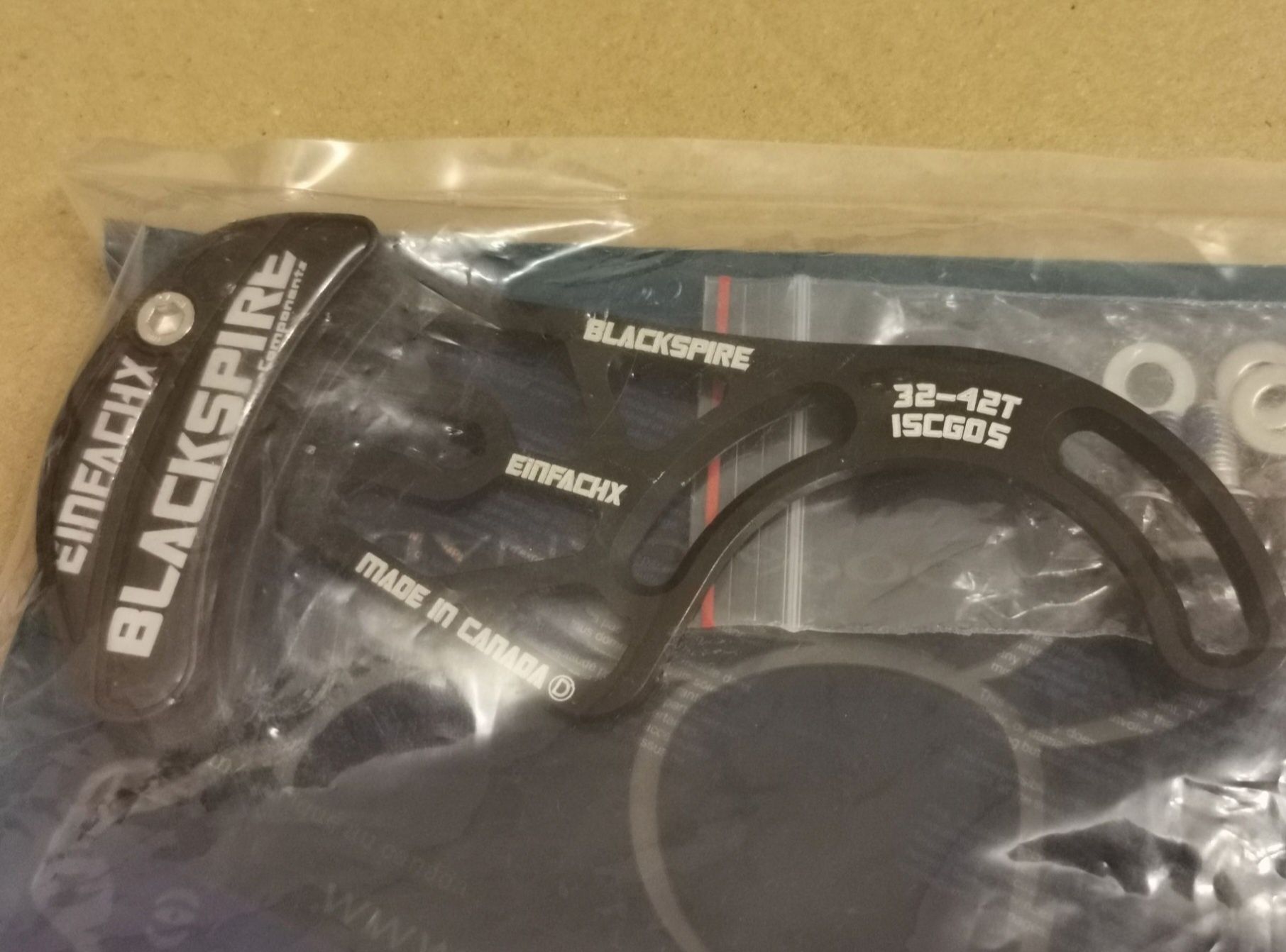 Нов водач Blackspire Einfach 1x ISCG 05 за Enduro / Trail велосипед
