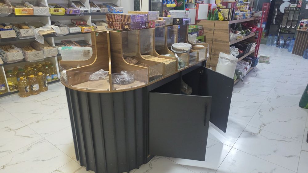 Zudlik bilan sotladi