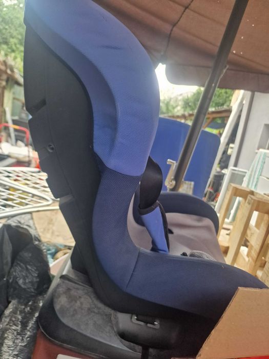 Scaun auto Scoica beb 0.13kg stare f buna curat putin folosit
