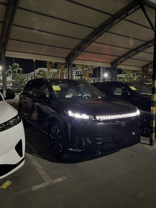 Dongfeng 008 restayling