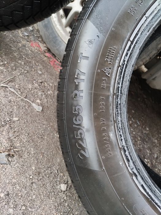 Зимни гуми 225/65/17