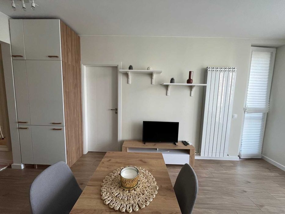 Дава се под наем Двустаен апартамент в София, Банишора - 50 кв.м за 469.2 € - Снимка #1