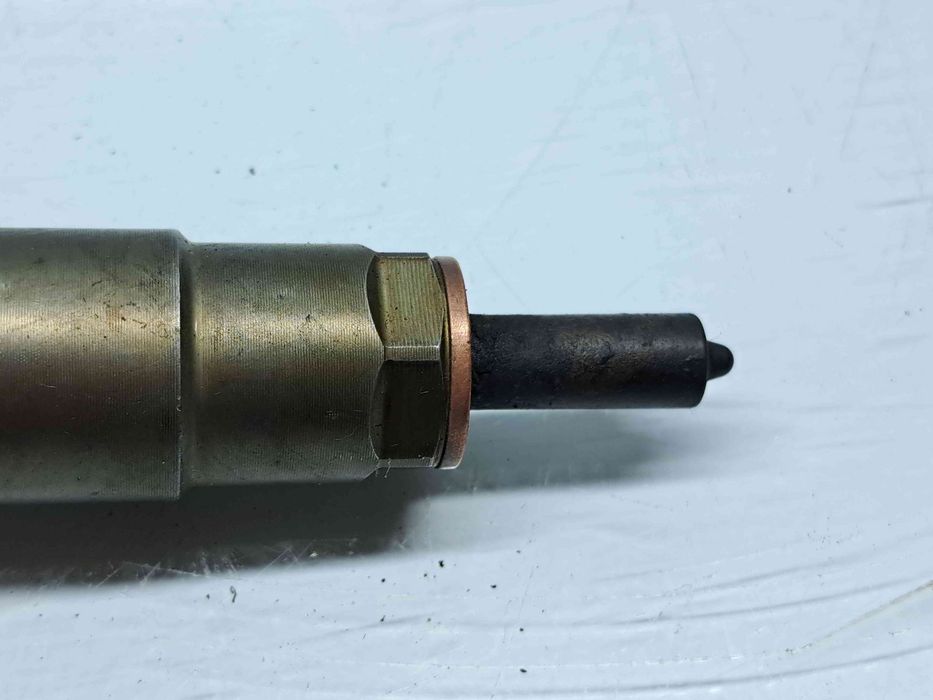 Injector Bmw 3 (E90) [Fabr 2005-2011] 7798446-04 2.0D N47D20 105KW / 1