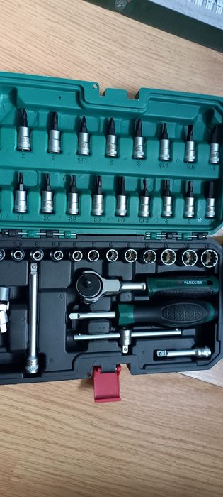 Scule seturi Parkside,noi,sigilate