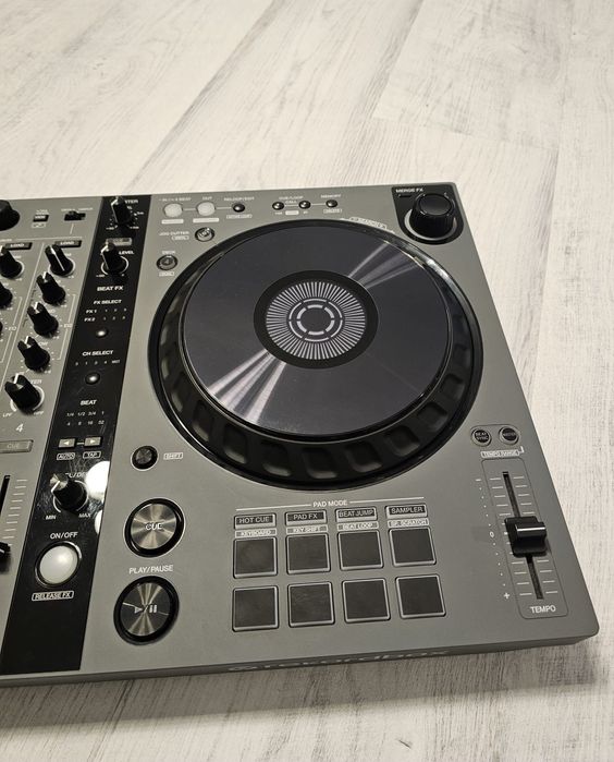 Pioneer DDJ-FLX6-GT + Case