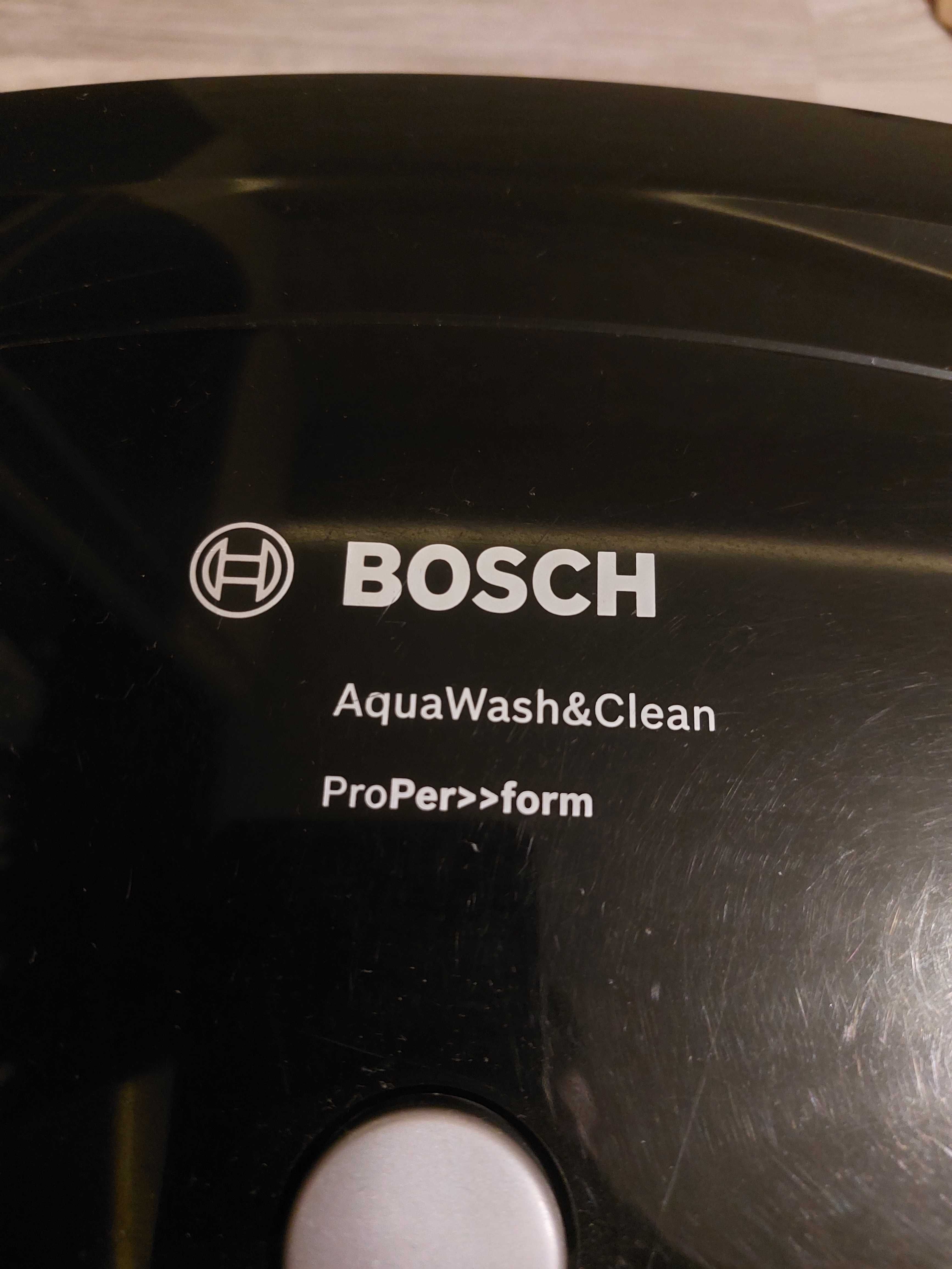 Прахосмукачка Bosch Serie 4 за сухо и мокро почистване