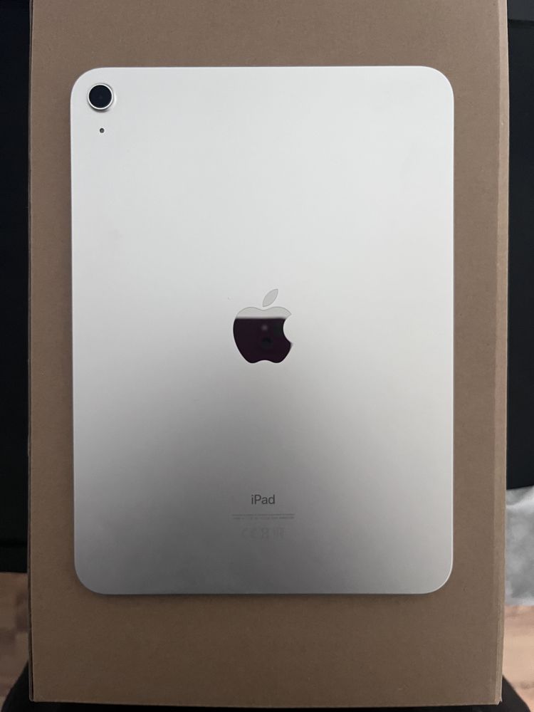 Vând iPad 10, 64GB