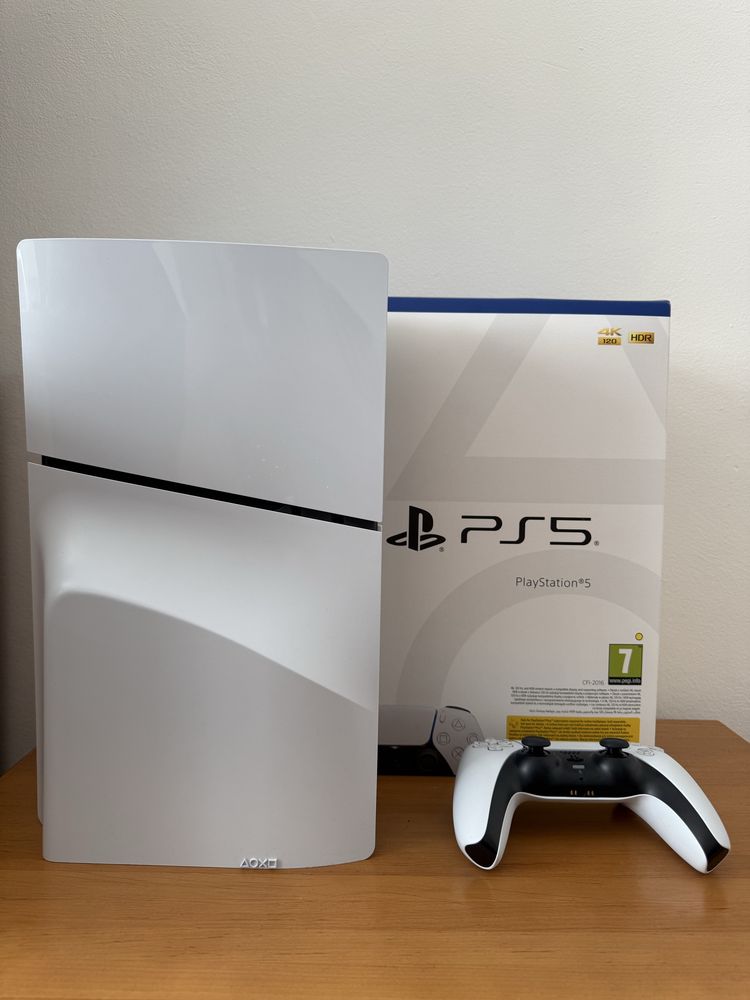 Чисто нов Playstation 5. Още в гаранция с Игри и Playstation+