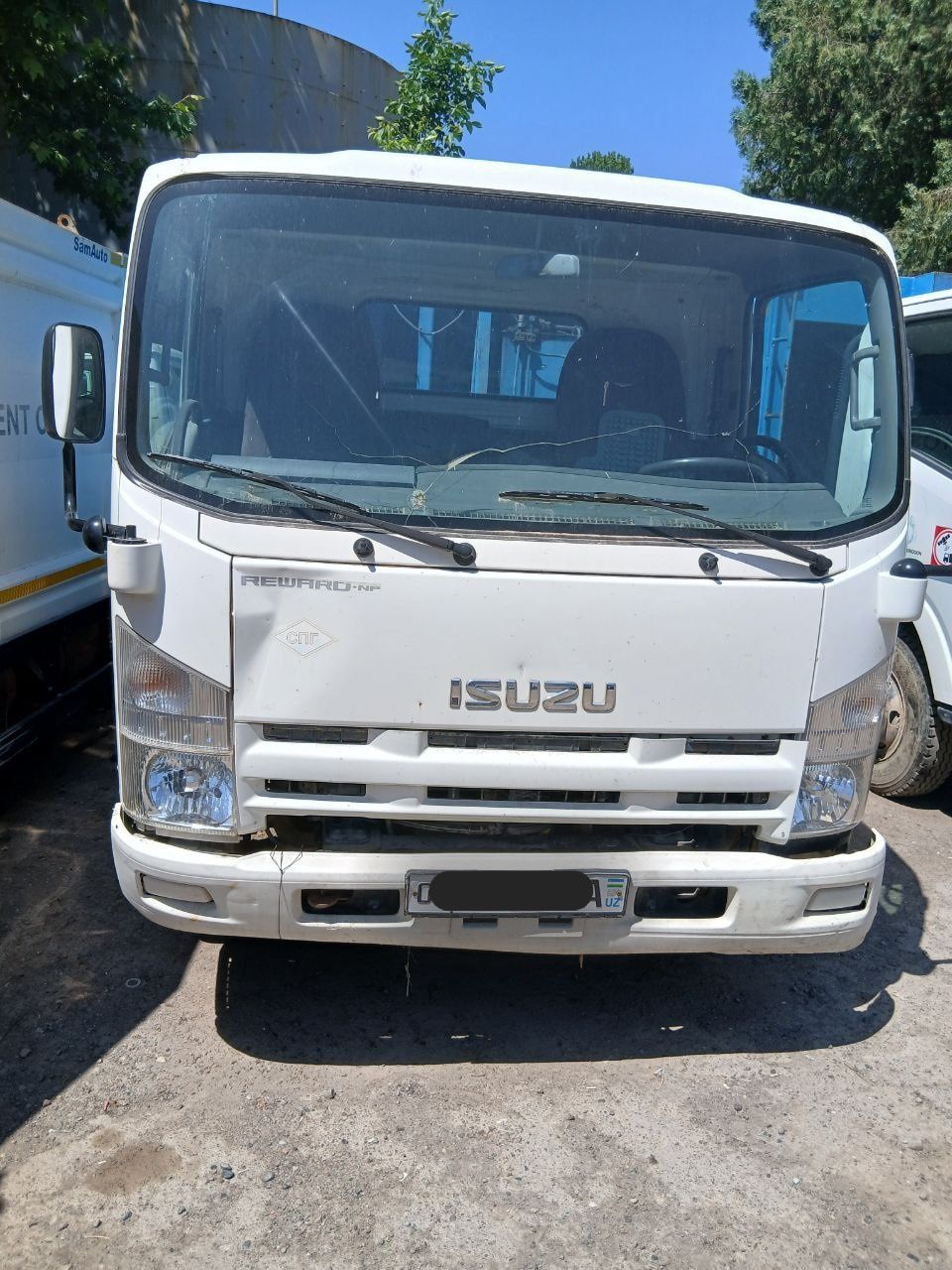 Продаётся Мусоровозы ISUZU.