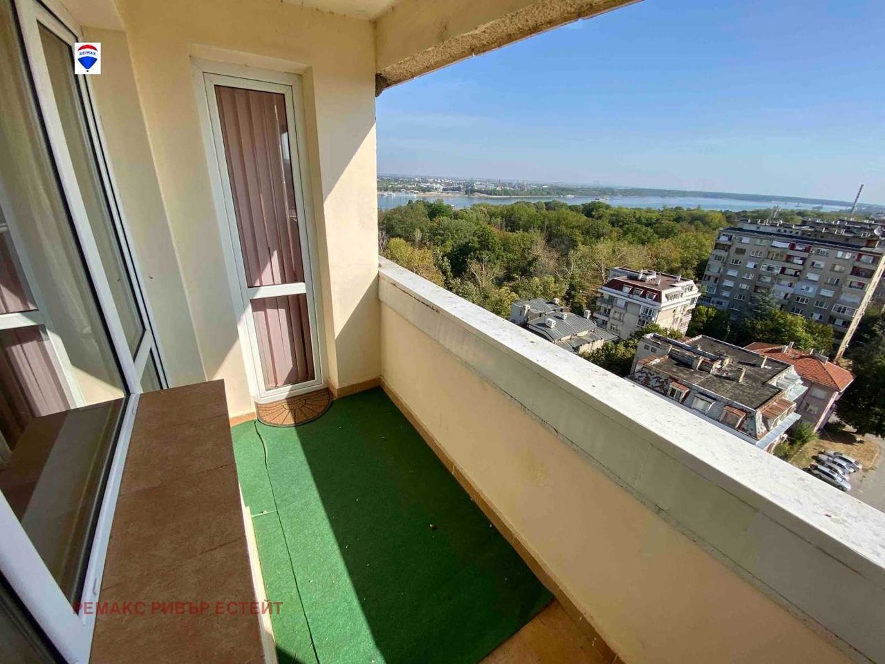 Продава се Тристаен апартамент в Русе, Възраждане - 77 кв.м за 1428 €/кв.м - Снимка #7