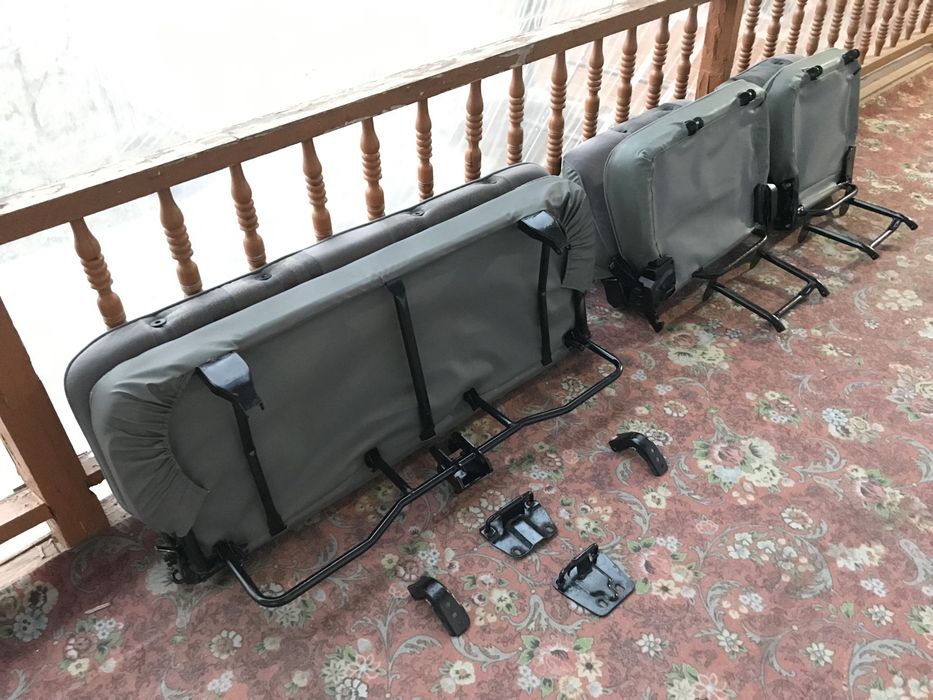 Damas orqa kaplekt sidinya sotladi