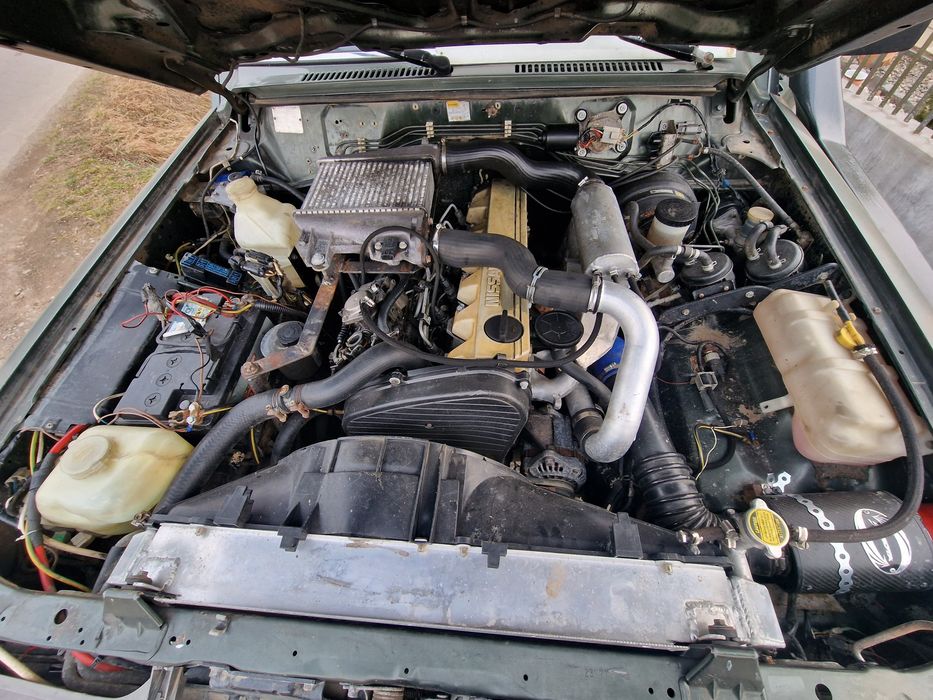 Nissan patrol y60 AUTOUTILITARA