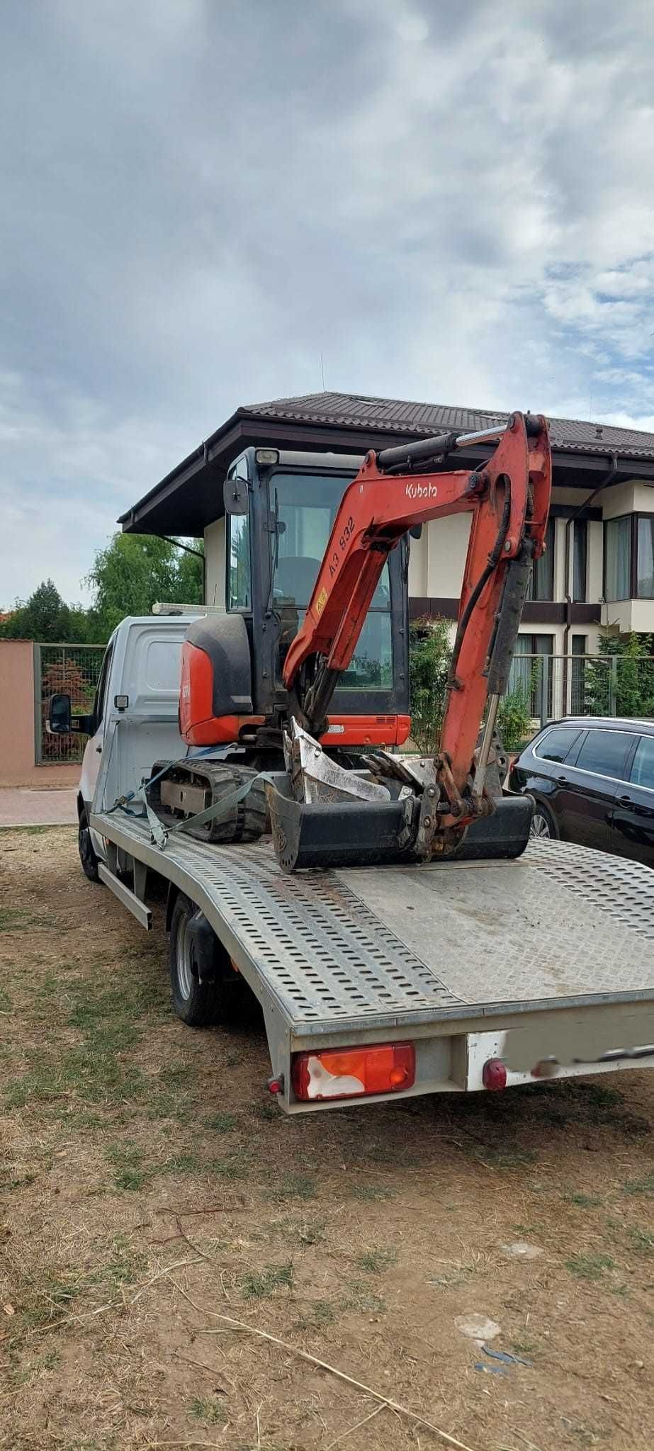 Inchiriere  miniexcavator, transport inclus