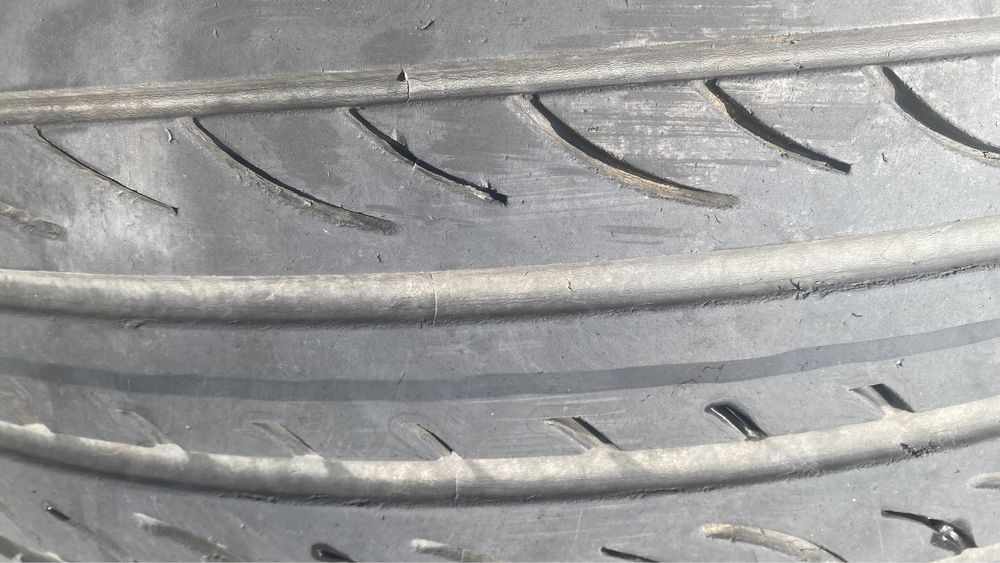 Продавам гуми Pirelli P Zero Nero GT 245/45 R18 245/45 R18 100Y Dot 20