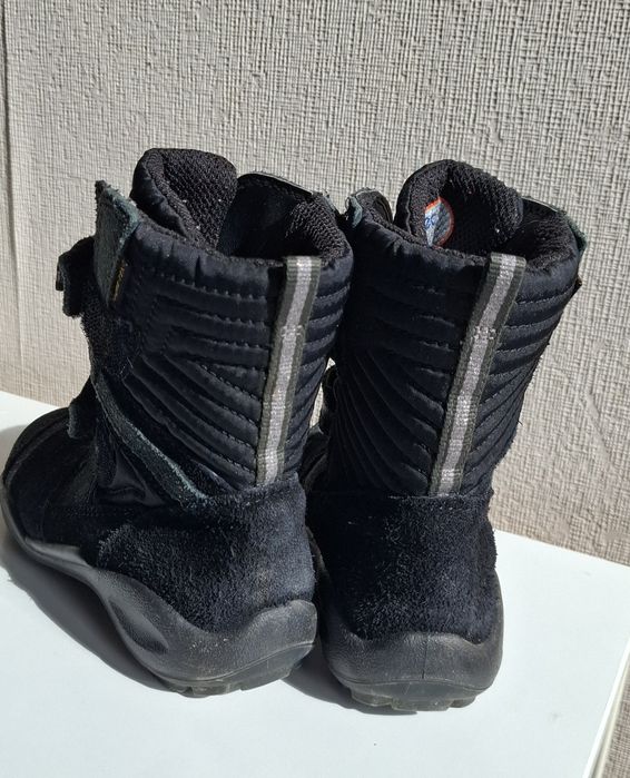 Ботуши Ecco зимни обувки черни 29 номер