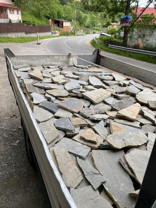 Vând piatră naturală