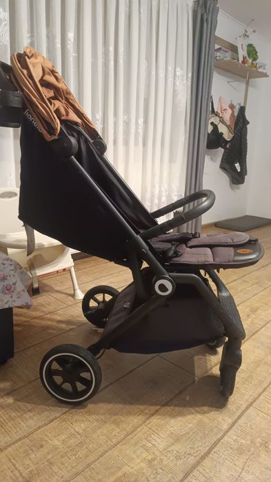 Cărucior sport, max 22 kg