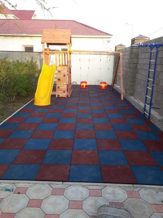 резиновая плитка 50х50см, тартан, тартановое монолитное покрытие