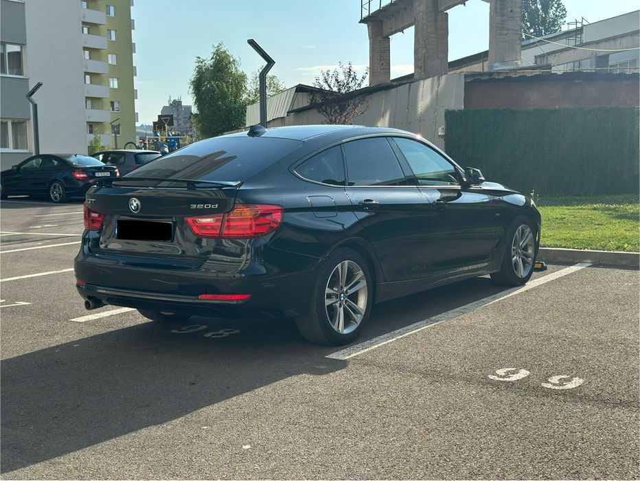 BMW Seria 3 GT 320d F34 2015~Distributie schimbata~Automat