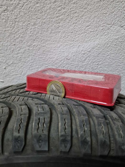 Зимни гуми 195/55/15 BF Goodrich g-Force Winter 2