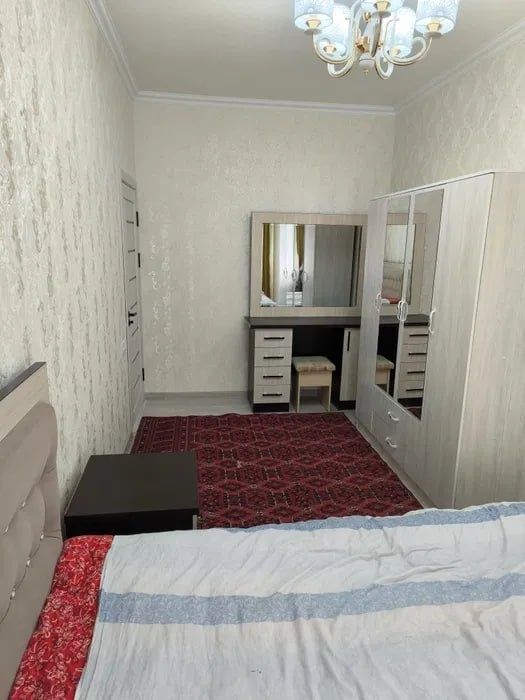 Chilonzor tumani Novza metroni yonida 1xonali kvartira ijaraga berilad