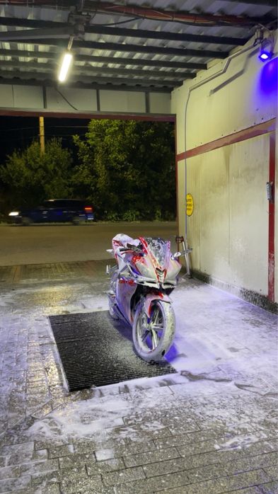 Vând yamaha yzf r125