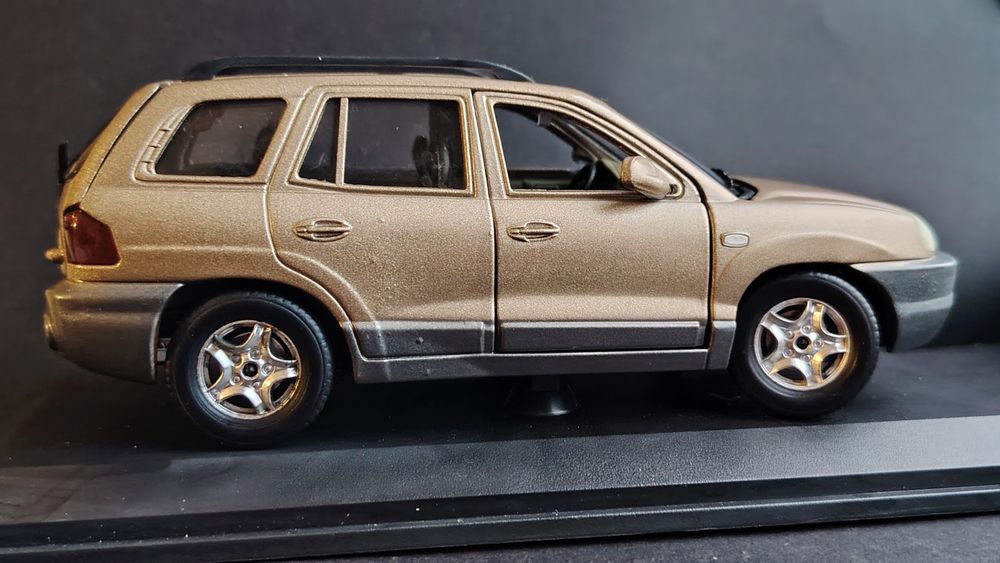 Macheta Hyundai Santa Fe 1/24