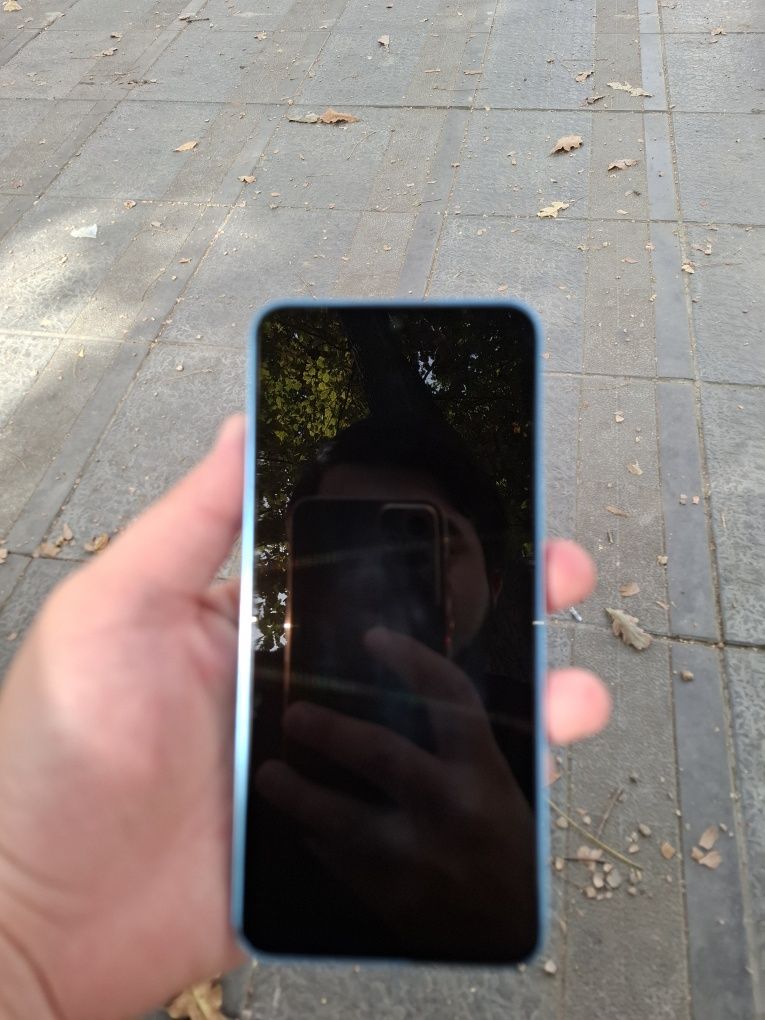 Срочно продаётся Honor X8A 8/128