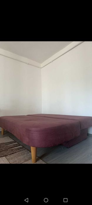 De vânzare canapea extensibila cu  lada